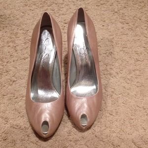 Price reduced!! Sheen nude Jessica Simpson pumps