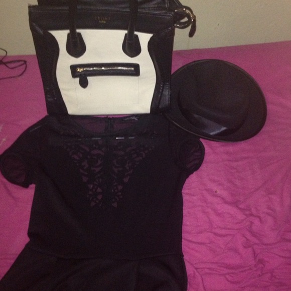 Cute Peplum Top - Picture 2 of 3