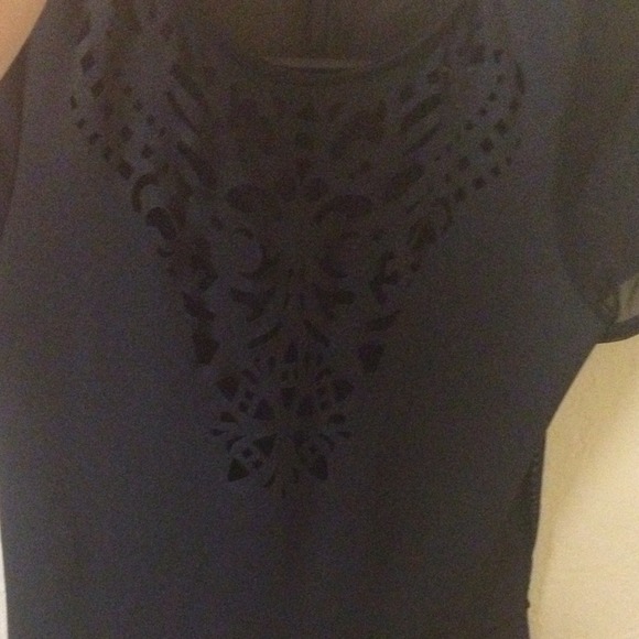 Cute Peplum Top - Picture 3 of 3