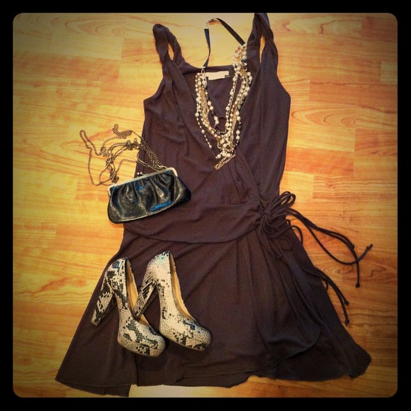💲⬇Brown wrap dress - To the Max