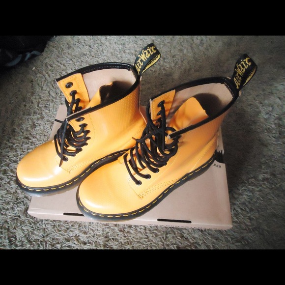 🚫SOLD OUT🚫 My Collection, Dr.Martens Boot 💯Authentic👍