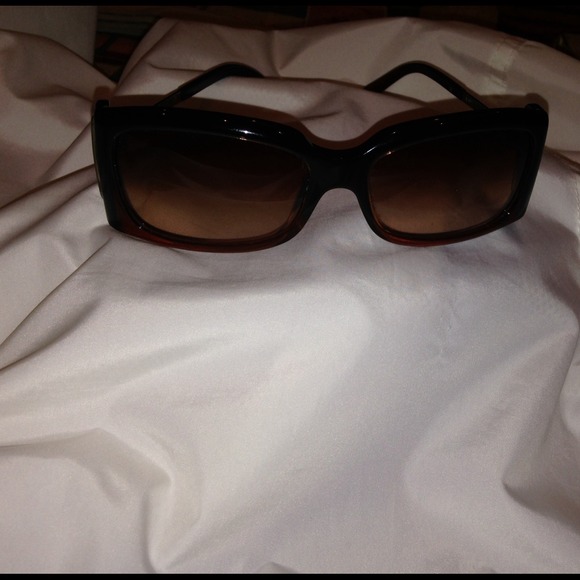 Burberry sunglasses