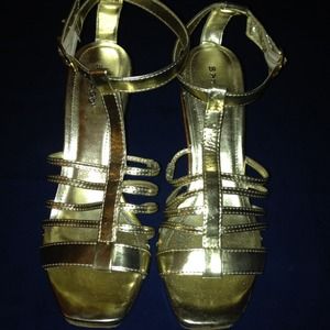 Gold sandals size 9