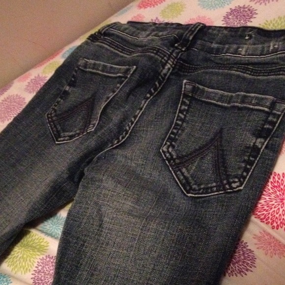 Jeans - Picture 2 of 2