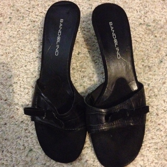 Bandolino kitten heels