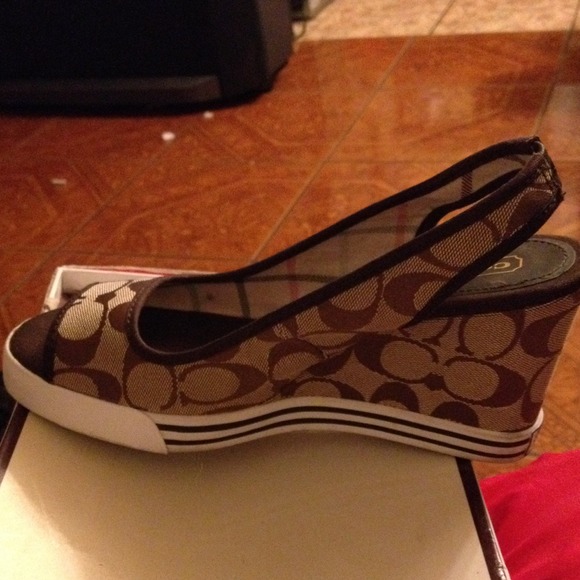 Coach wedges - Picture 4 of 4