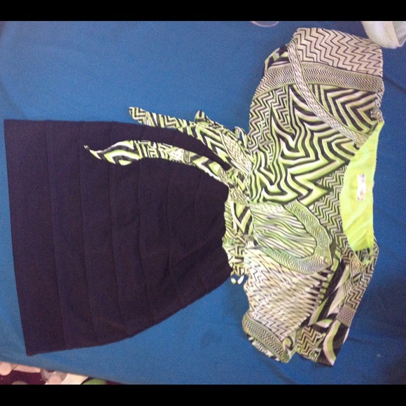 ONE PIECE night out dress. 💜👗👍 - Picture 4 of 4