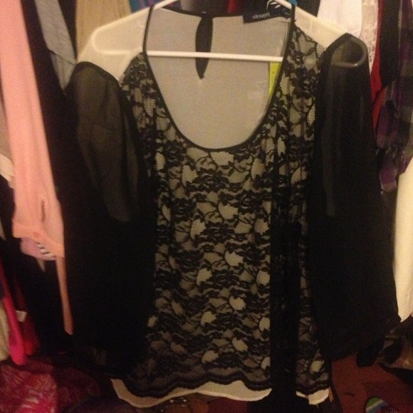 Bundle! two tops! Sheer / lace top