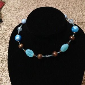 Turquoise and wood bead necklace