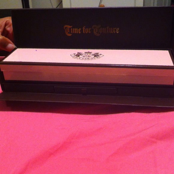 🚫SOLD🚫Juicy Couture Watch