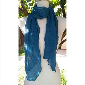 Teal scarf
