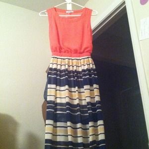 Maxi dress