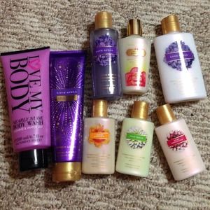 💰SOLD💰 random Victoria Secret body products