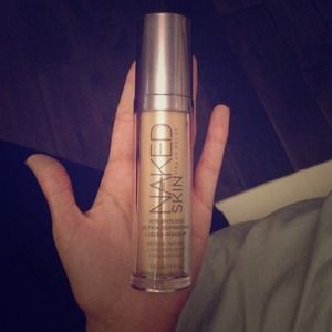 🌟RSVD @Vicky_Ishabella🌟Urban decay NAKED SKIN