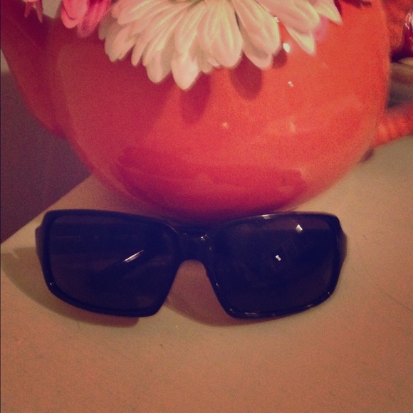 🚫Bundled🚫Kenneth cole Sunglasses 👓