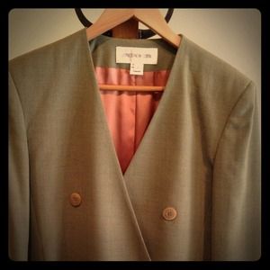 Jones New York Skirt Suit in Celery Green