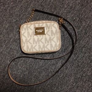 Authentic Michael Kors Cross Body Purse