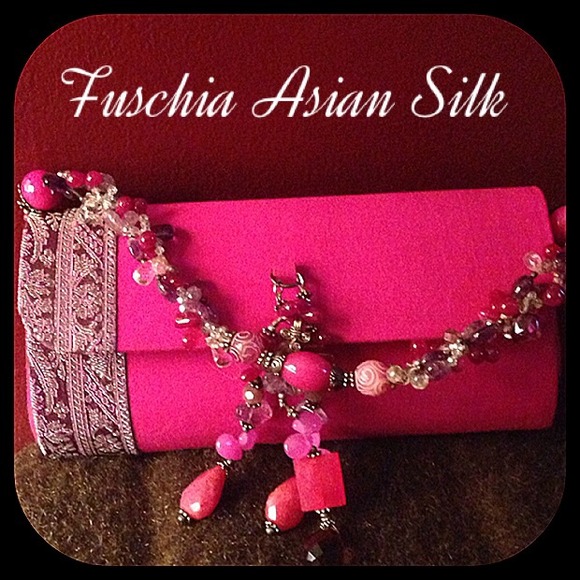 Asian evening bag with gorgeous gemstones - Picture 2 of 4