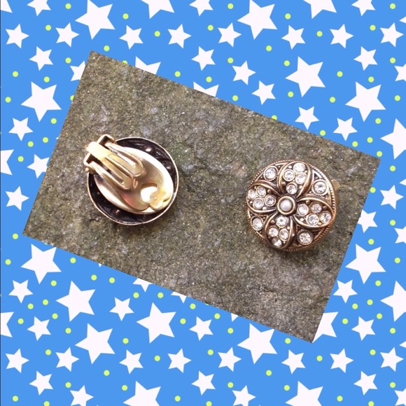 MINT vintage rhinestone clips - Picture 2 of 3