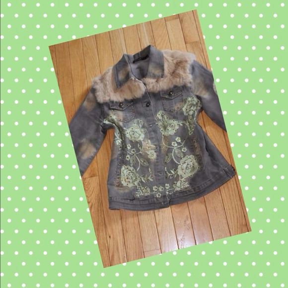 Embellished denim from anthropologie- like new! - Picture 4 of 4