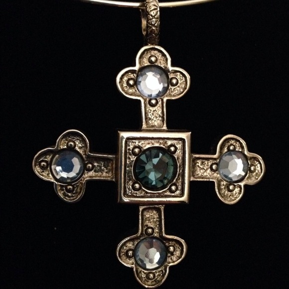 🔱Stainless Steel Cross Pendant 🔱