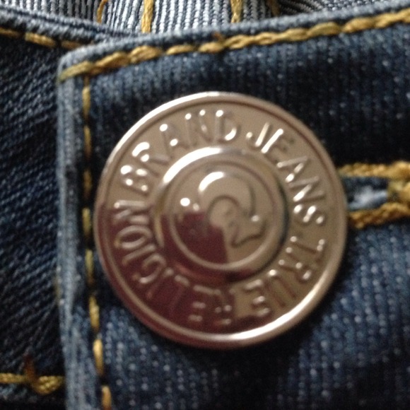 Donated blue denim - Picture 4 of 4