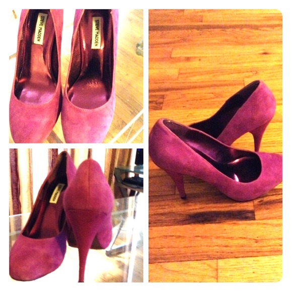 Purple pumps