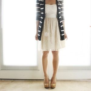 🍁Traded🍁White and Cream Lace Dress