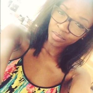 MEET YOUR SELLER 💕✨💋😎✌️Model Jazmine Deville👠