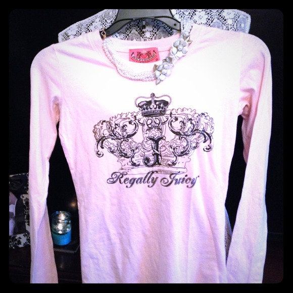 Pale pink juicy couture long sleeve top.