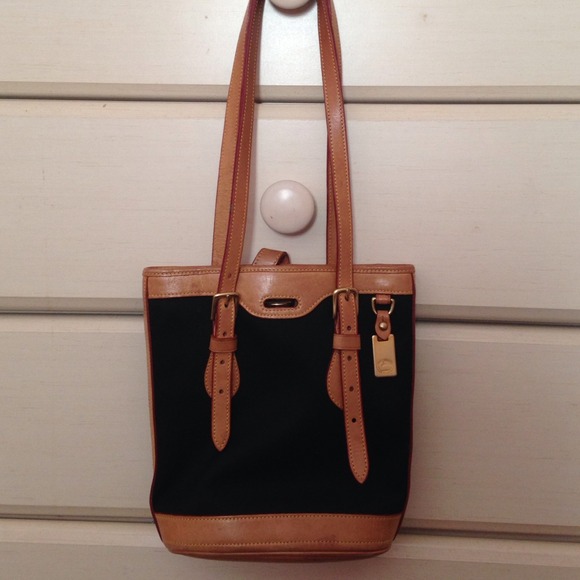 Authentic Dooney & Bourke *PRICE NEGOTIABLE*