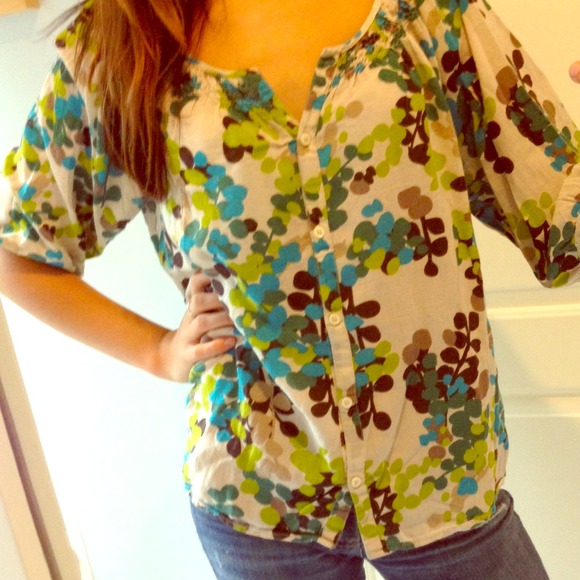 🚫Sold in bundle🚫Old navy floral blouse - Picture 1 of 2