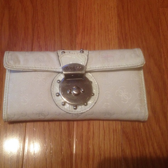 🔴sold🔴Guess wallet