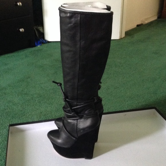 L.A.M.B. Boots - L.A.M.B. Black bolero boot size 6