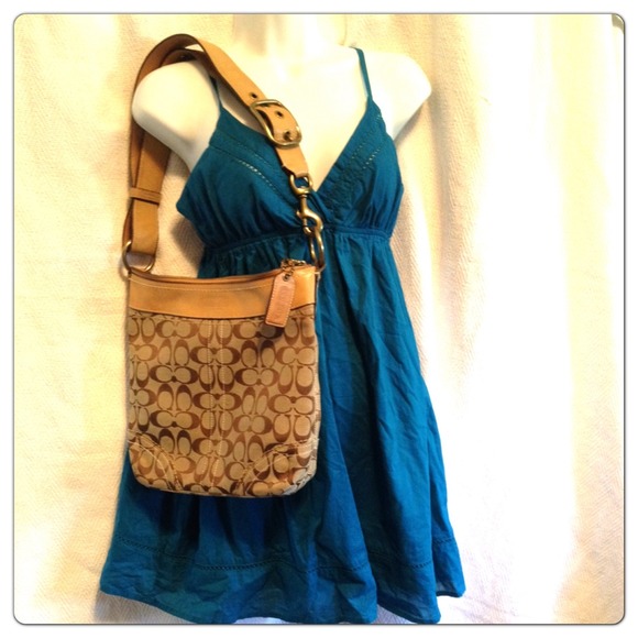 SOLD!!!!Monogram COACH w/ bronze color leather bag - Picture 4 of 4