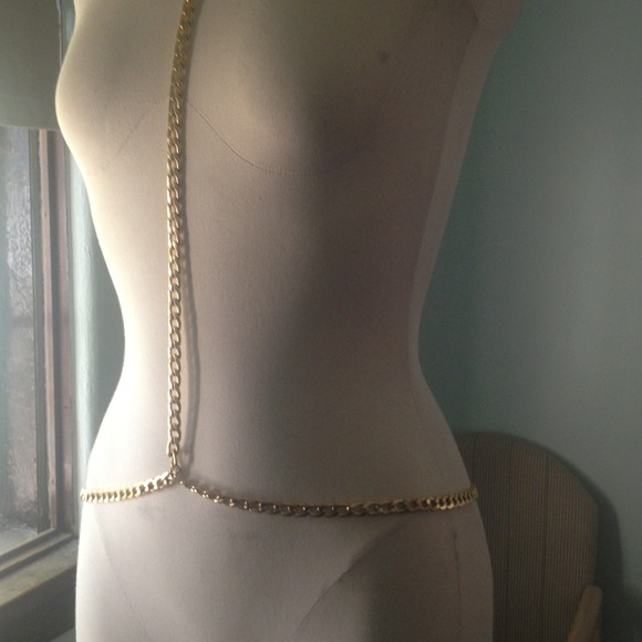 Gold body chain - Picture 3 of 3