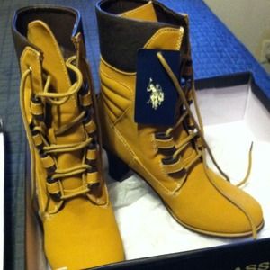 Polo tan boots