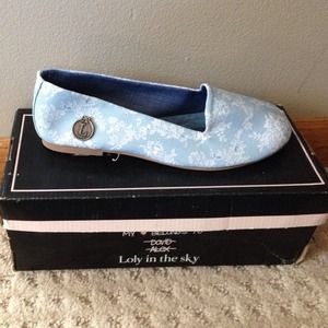 Anthropologie/Loly in the Sky blue lace slip ons