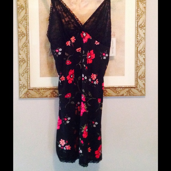 Bobby Brooks sleepwear/ slip or Lingerie szL