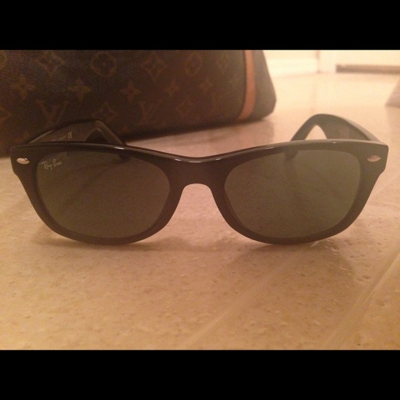 Ray ban sunglasses