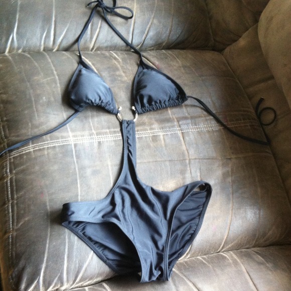 Other - 🚫TRADED!!!! Black bathing suit