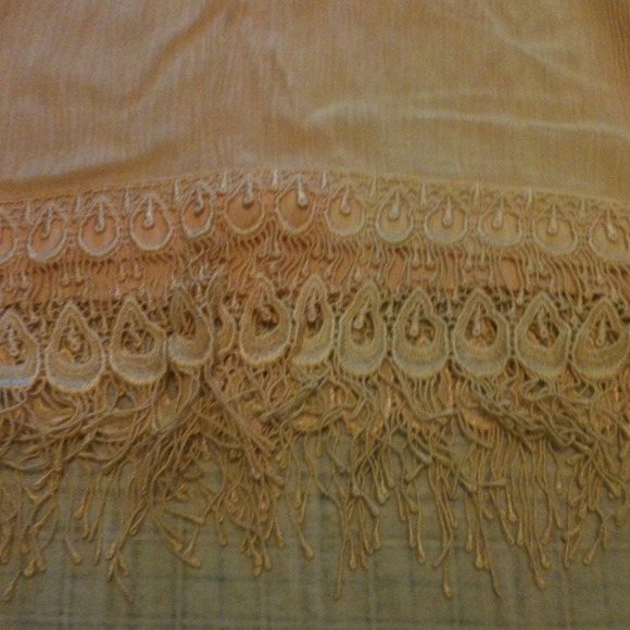 Yellow top - Picture 2 of 2