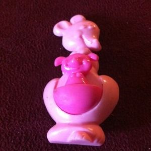 Vintage Avon 1974 pin