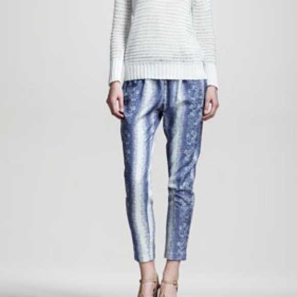 Derek Lam Pants - 👑HOST PICK👑 Derek Lam Silk Lizard Pants