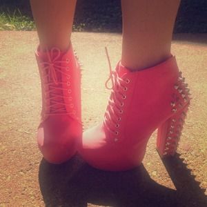 Pink bootie ; Silver stud /spiked heel .