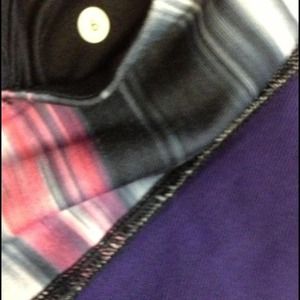 Sold🚫. Indigo slub denim/mirage crops size 6