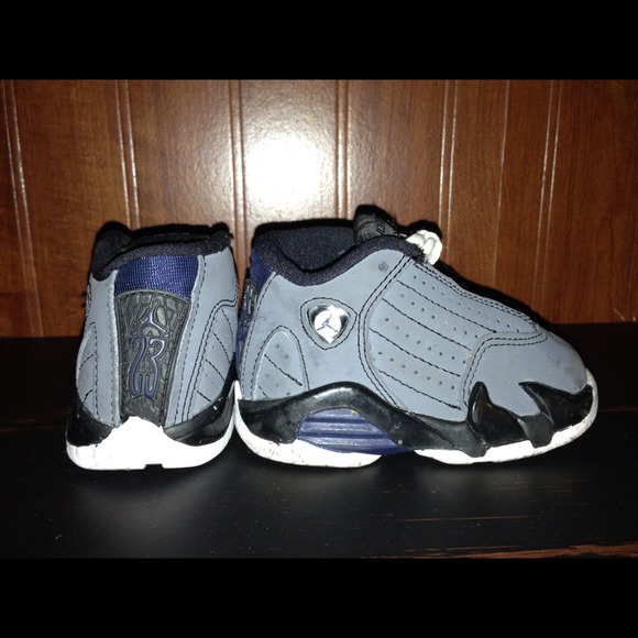 Jordan Shoes - Baby Jordans