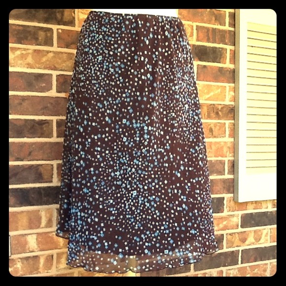 Brown & blue geometric pattern skirt