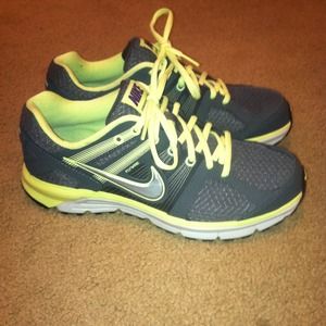 Nike Anodyne DS Women's Running Shoes.