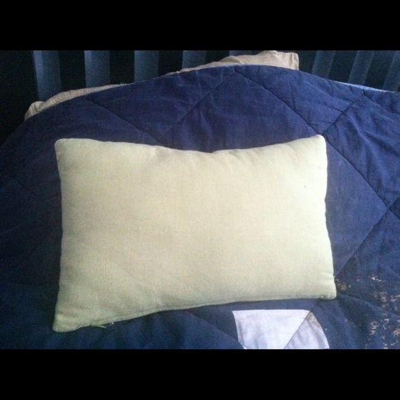 Pillow - Picture 2 of 2